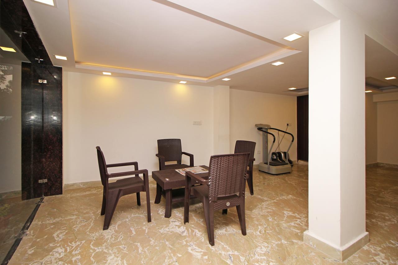 Hotel Nanak Residency New Delhi Buitenkant foto