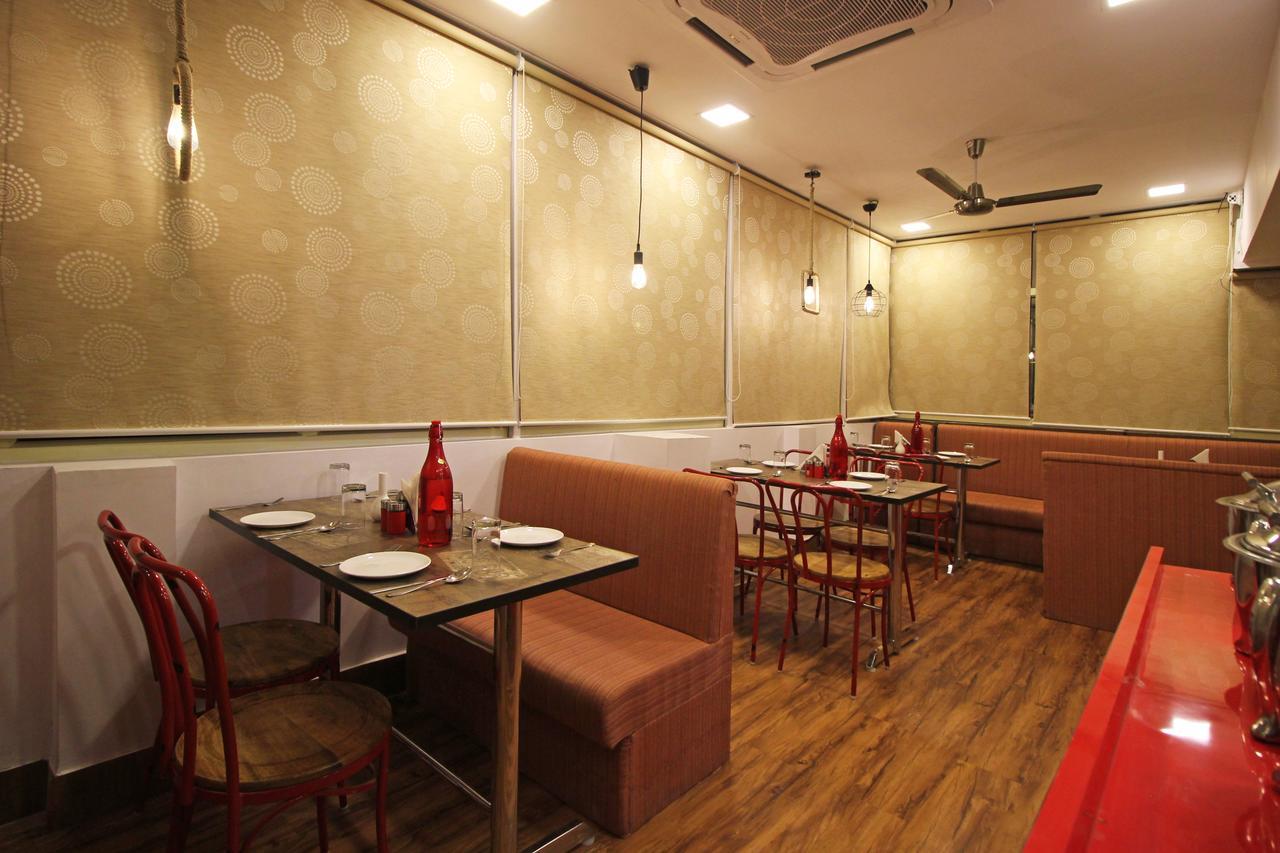 Hotel Nanak Residency New Delhi Buitenkant foto
