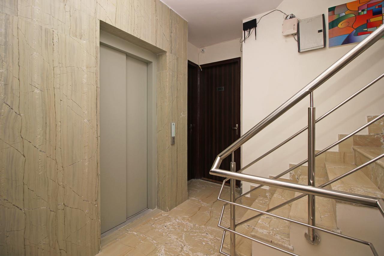 Hotel Nanak Residency New Delhi Buitenkant foto
